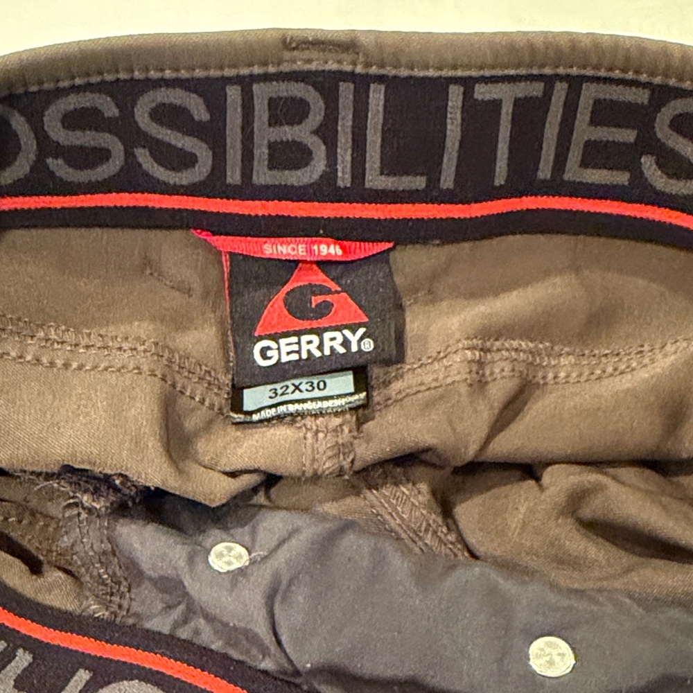 Gerry Weber Men's Pants in Brown with Black & Red Trim